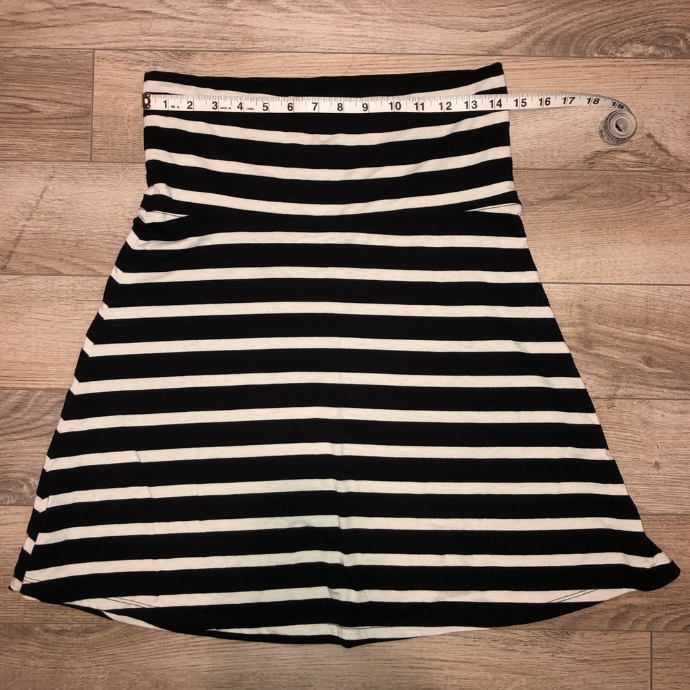💥3/$15 Mossimo casual skirt